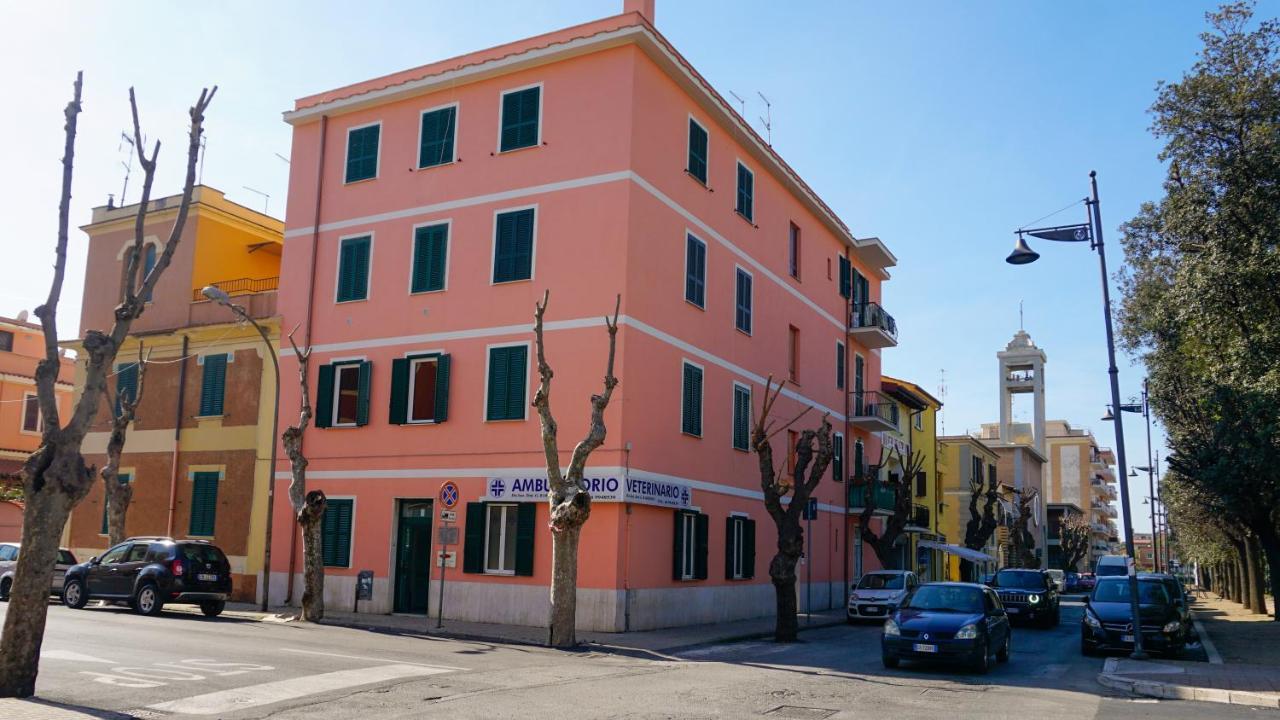 Lighthouse Ladispoli Al Mare Apartment Екстериор снимка